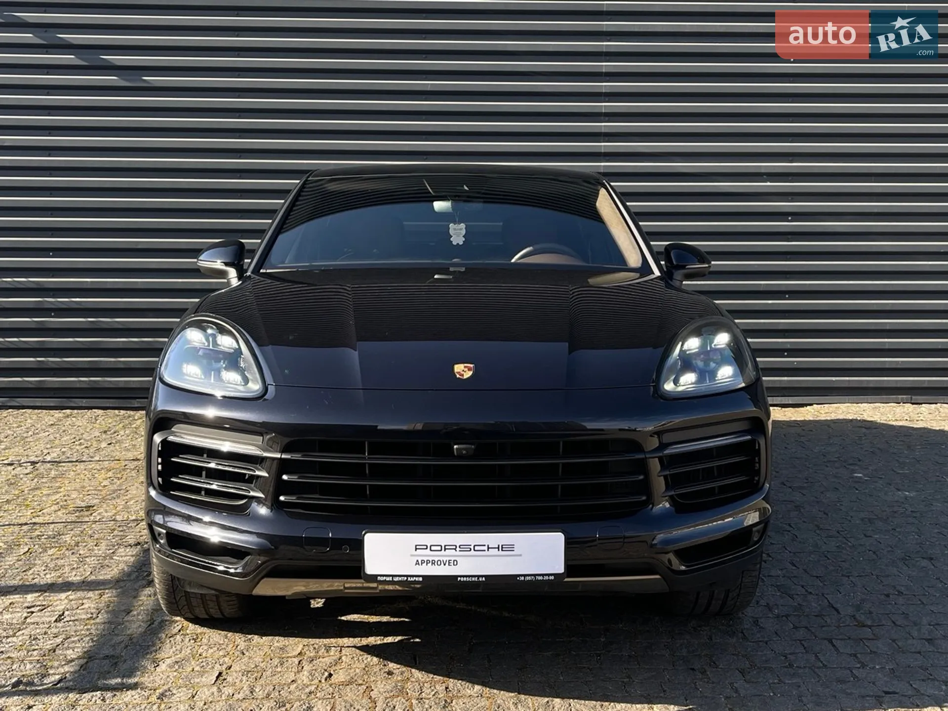 2020 Porsche Cayenne Coupe - мініатюра 6