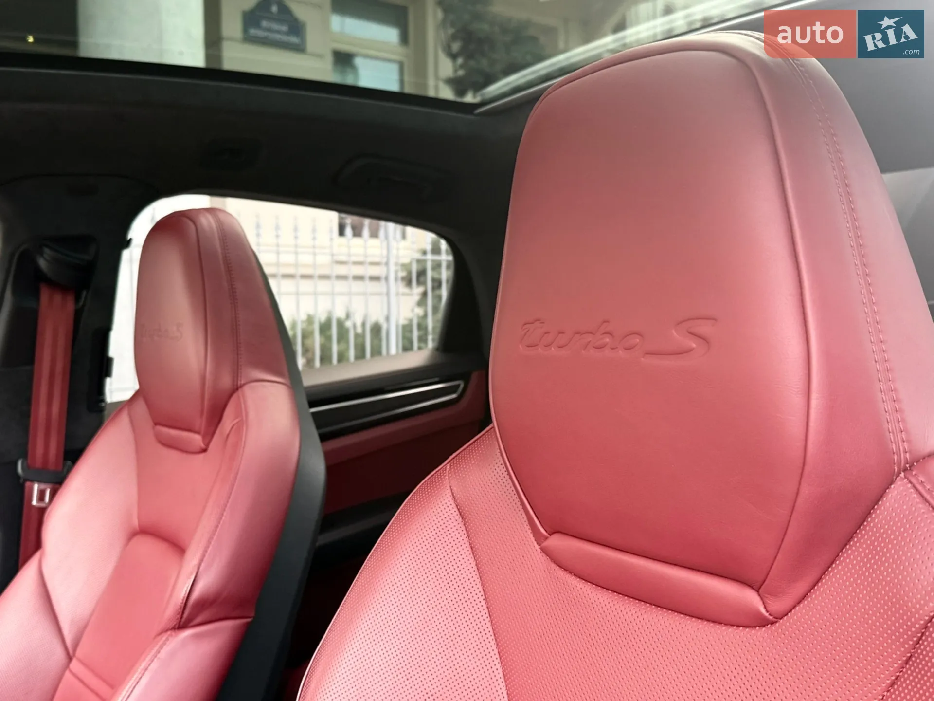 2019 Porsche Cayenne Coupe - мініатюра 16