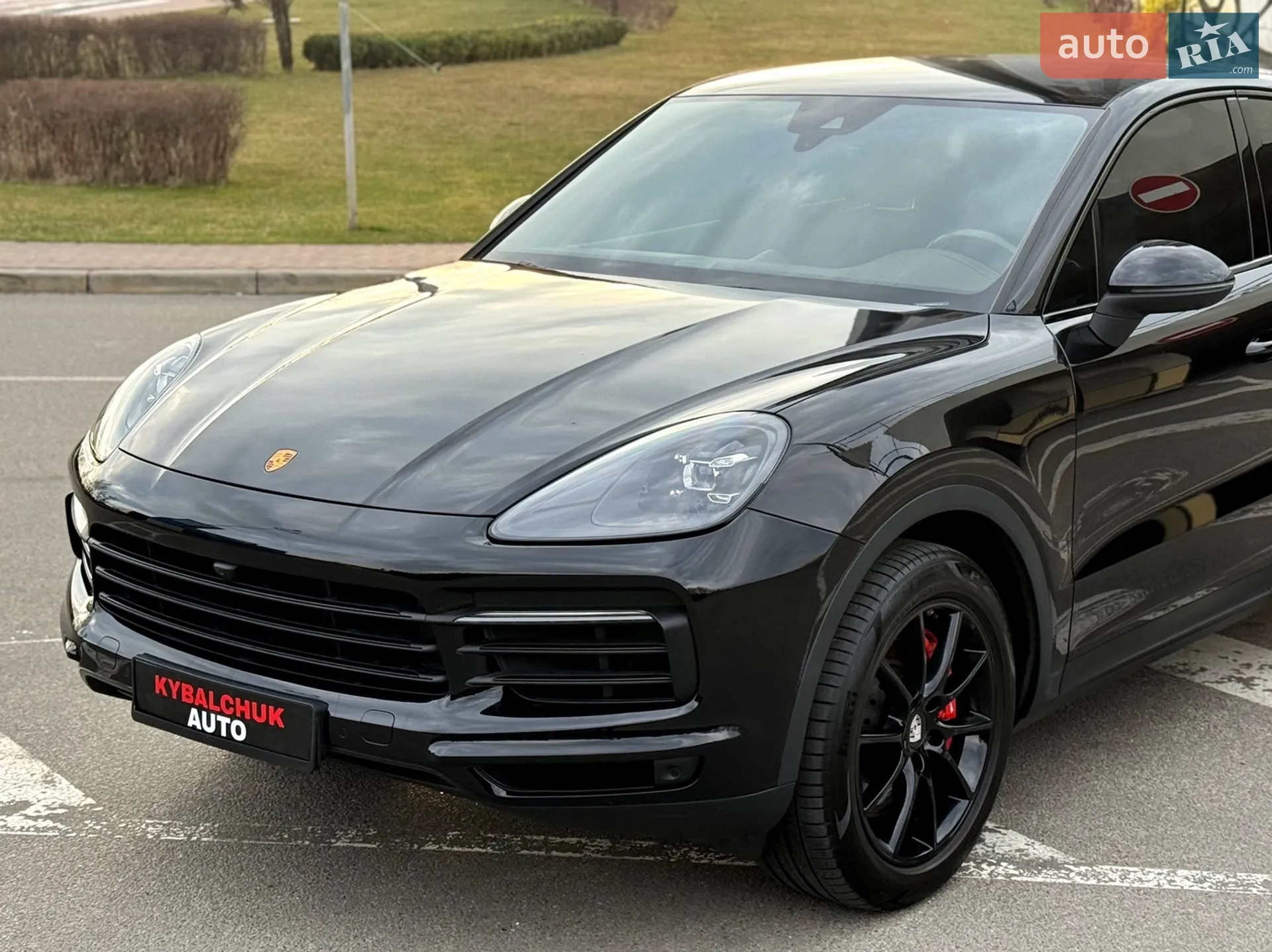 2021 Porsche Cayenne Coupe - мініатюра 4