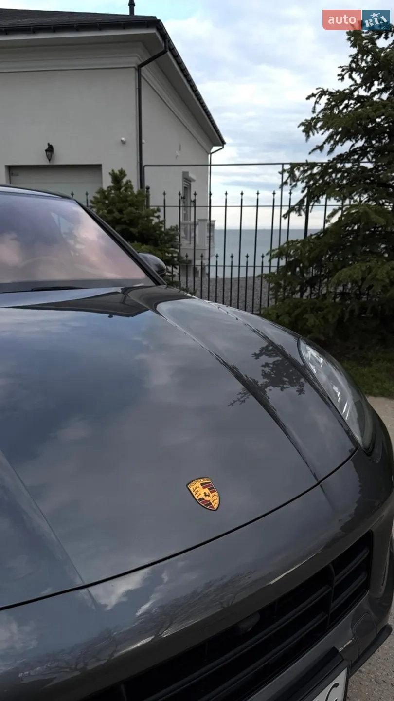 2022 Porsche Cayenne Coupe - мініатюра 5