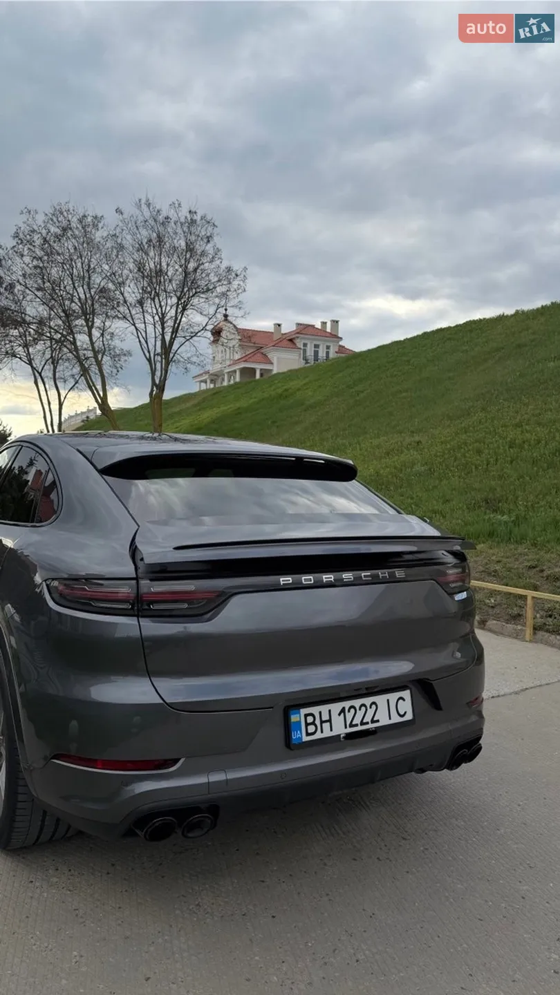 2022 Porsche Cayenne Coupe - мініатюра 6