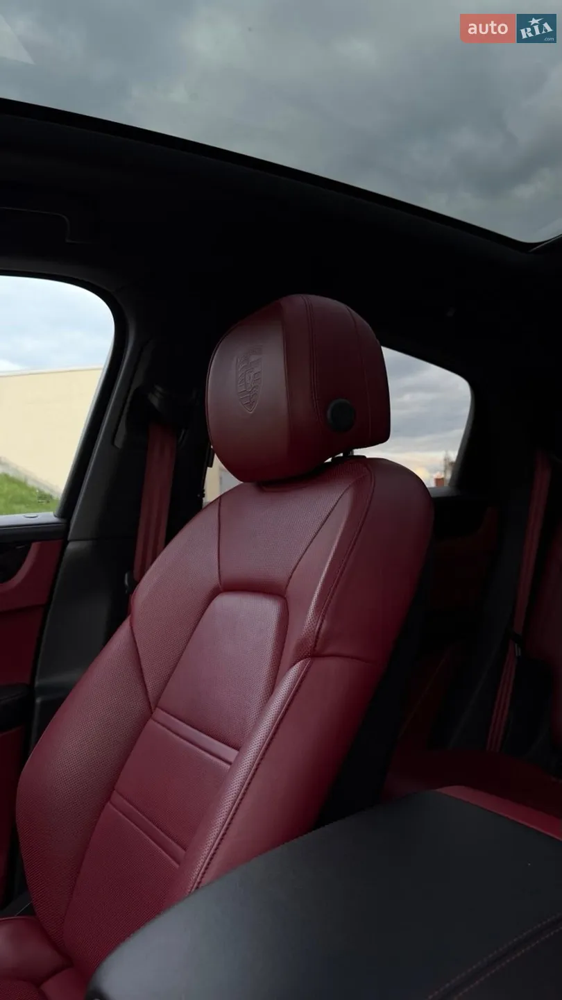 2022 Porsche Cayenne Coupe - мініатюра 11