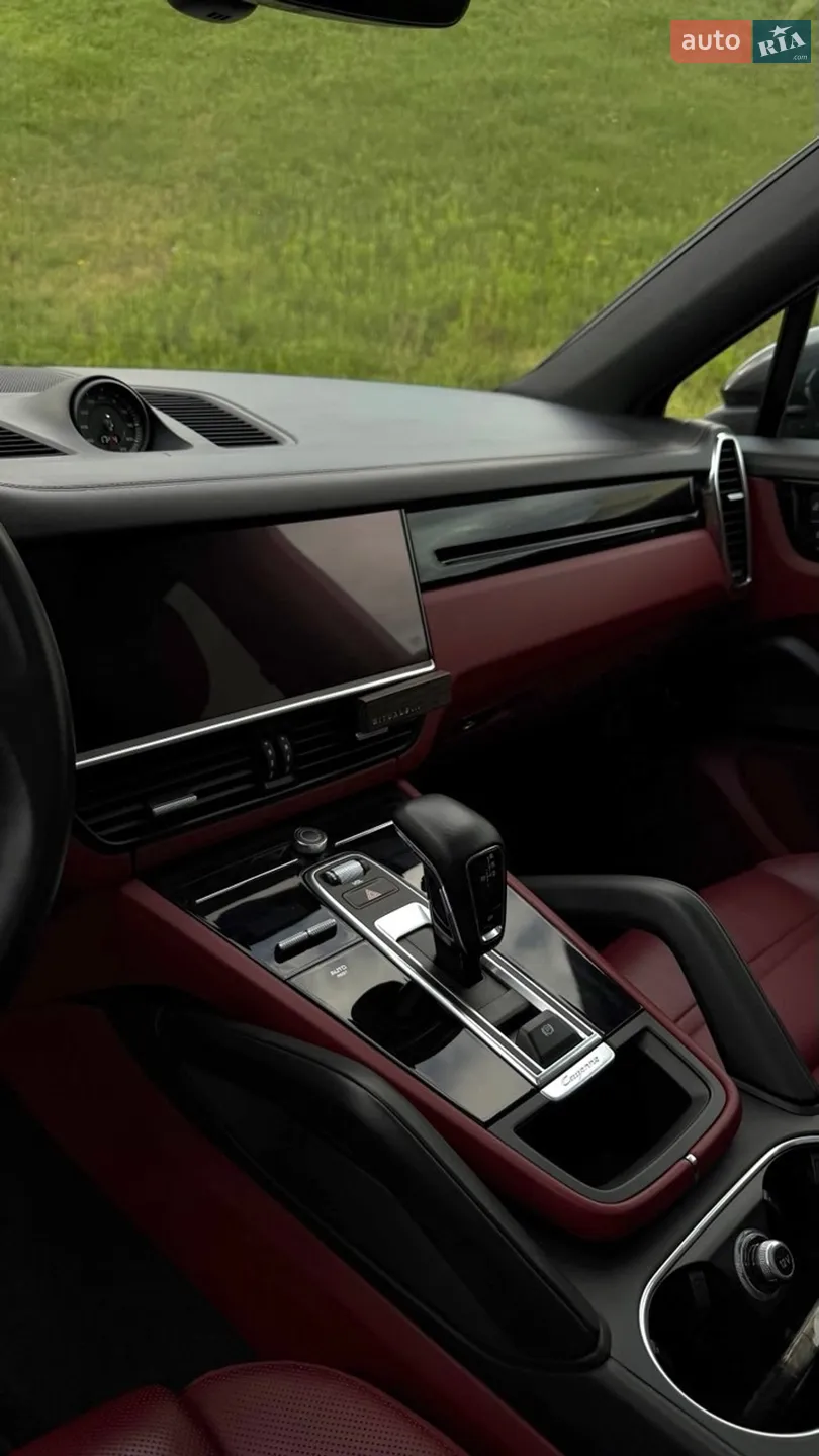 2022 Porsche Cayenne Coupe - мініатюра 15