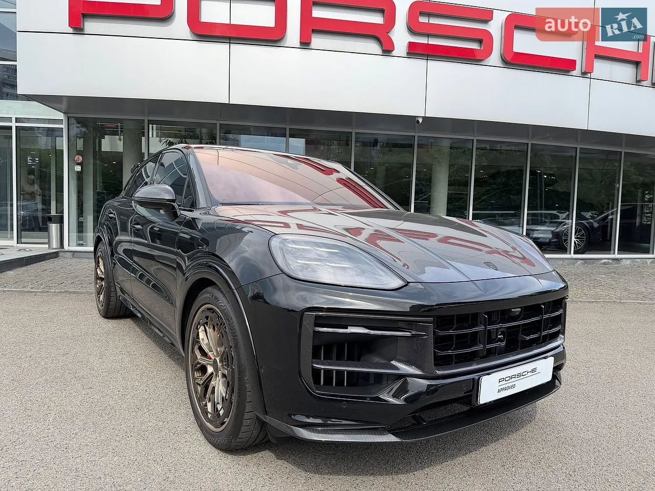 2019 Porsche Cayenne Coupe - мініатюра 23