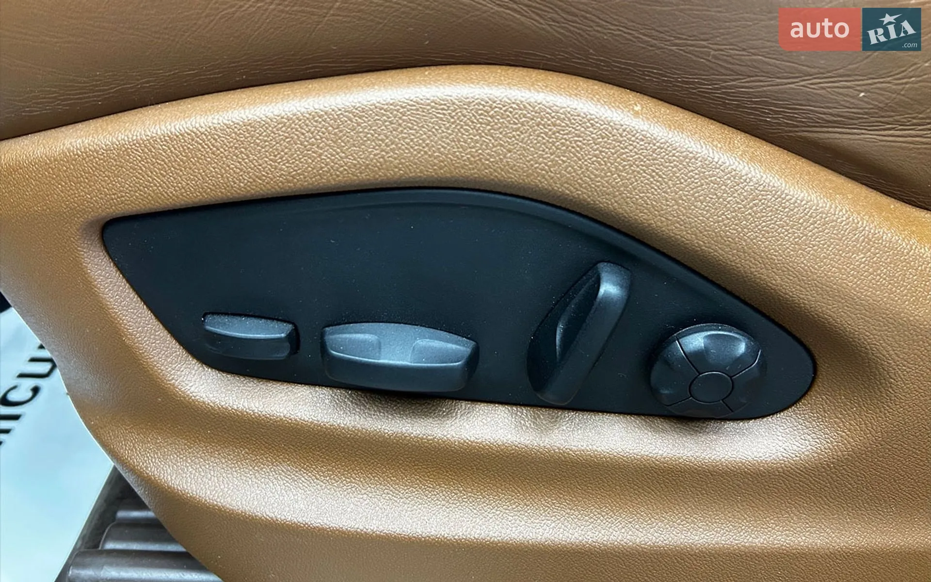 2022 Porsche Cayenne Coupe - мініатюра 14