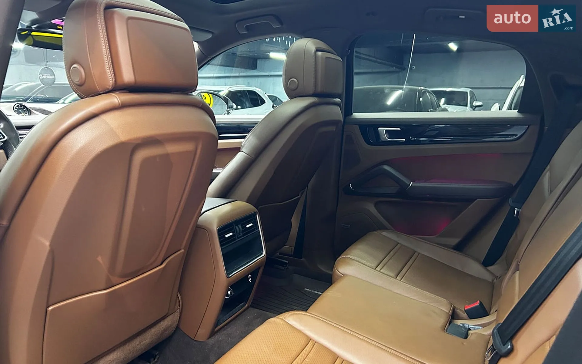 2022 Porsche Cayenne Coupe - мініатюра 29
