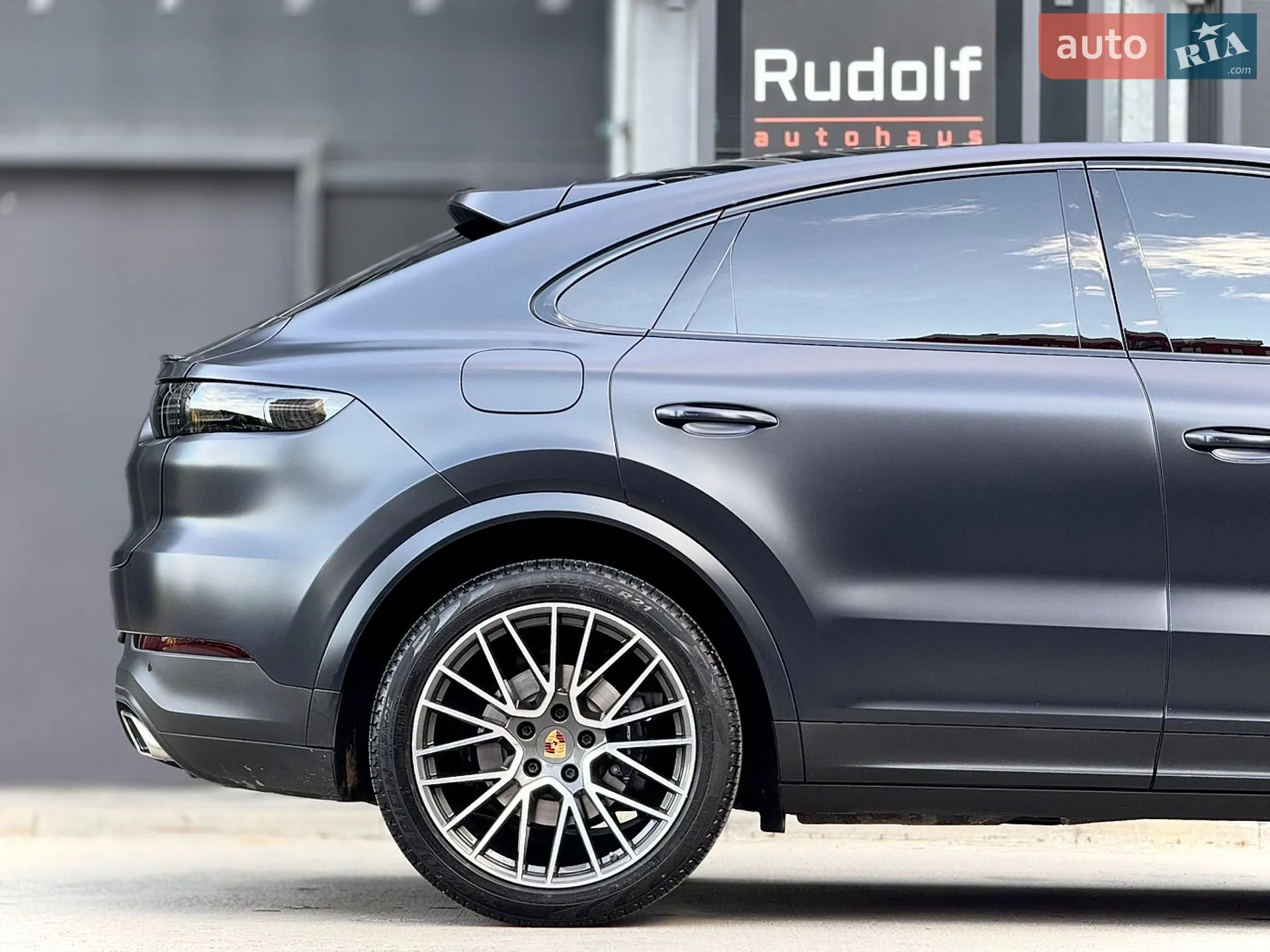 2019 Porsche Cayenne Coupe - мініатюра 24