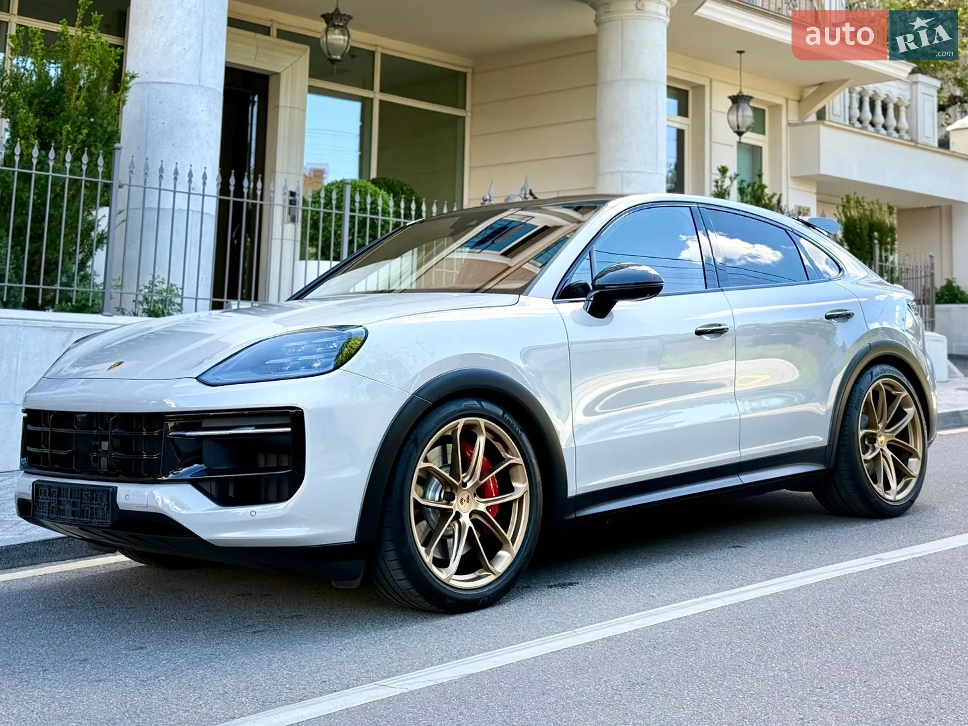 2024 Porsche Cayenne Coupe - мініатюра 3