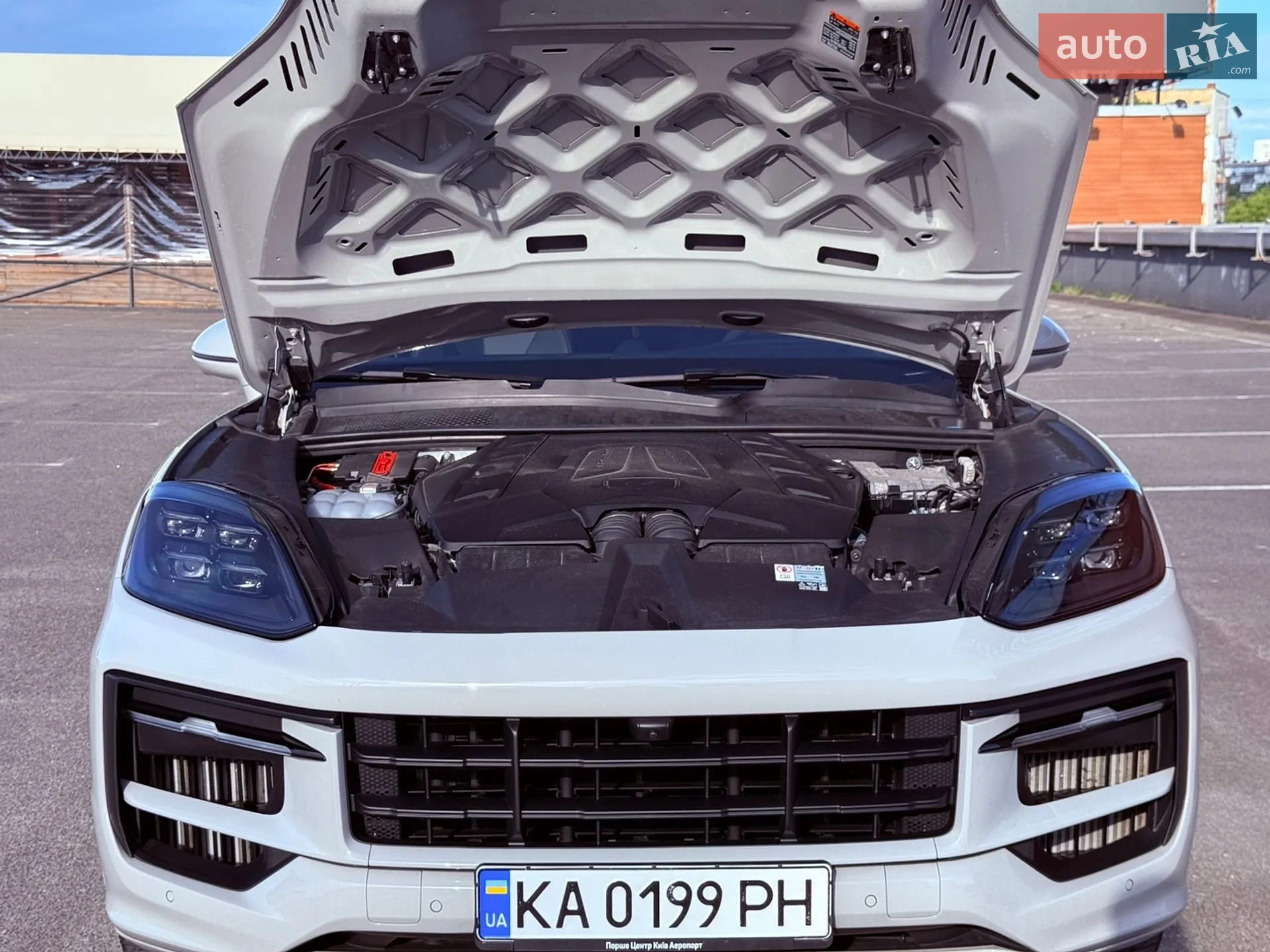 2024 Porsche Cayenne Coupe - мініатюра 38