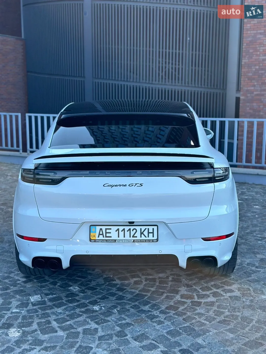 2020 Porsche Cayenne Coupe - мініатюра 12