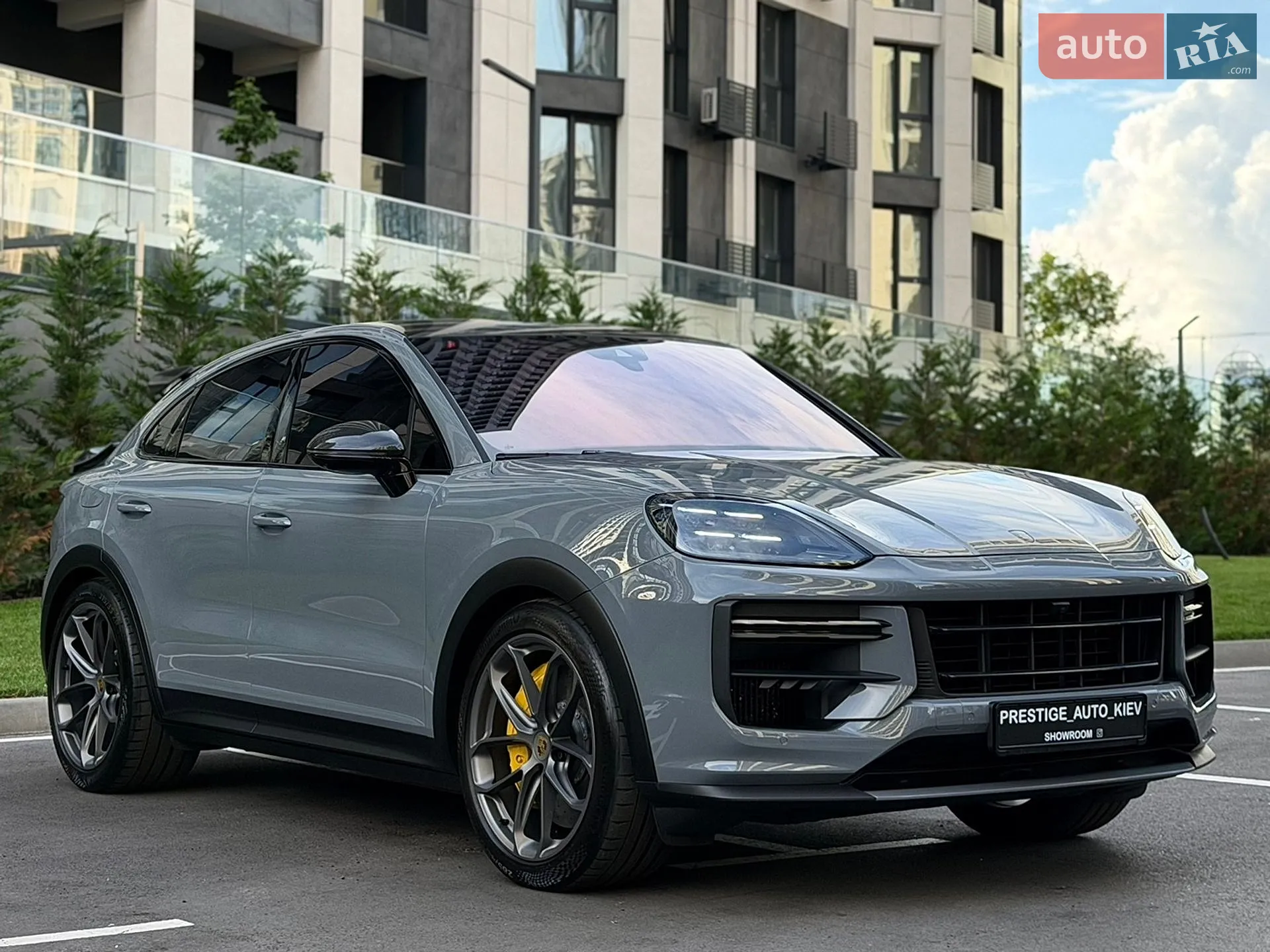 2023 Porsche Cayenne Coupe - мініатюра 16
