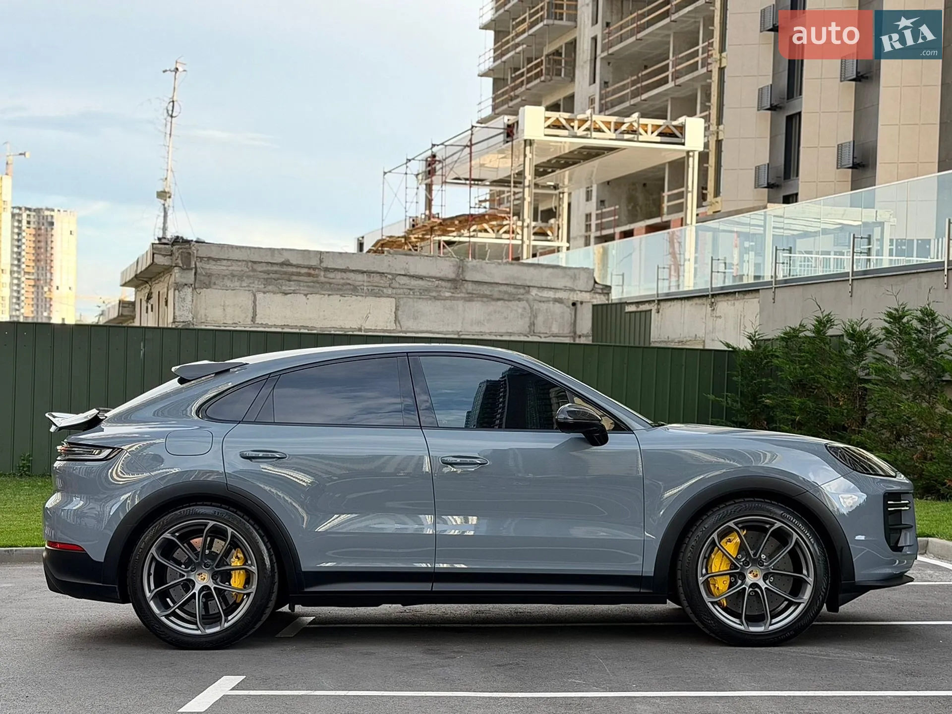 2023 Porsche Cayenne Coupe - мініатюра 25