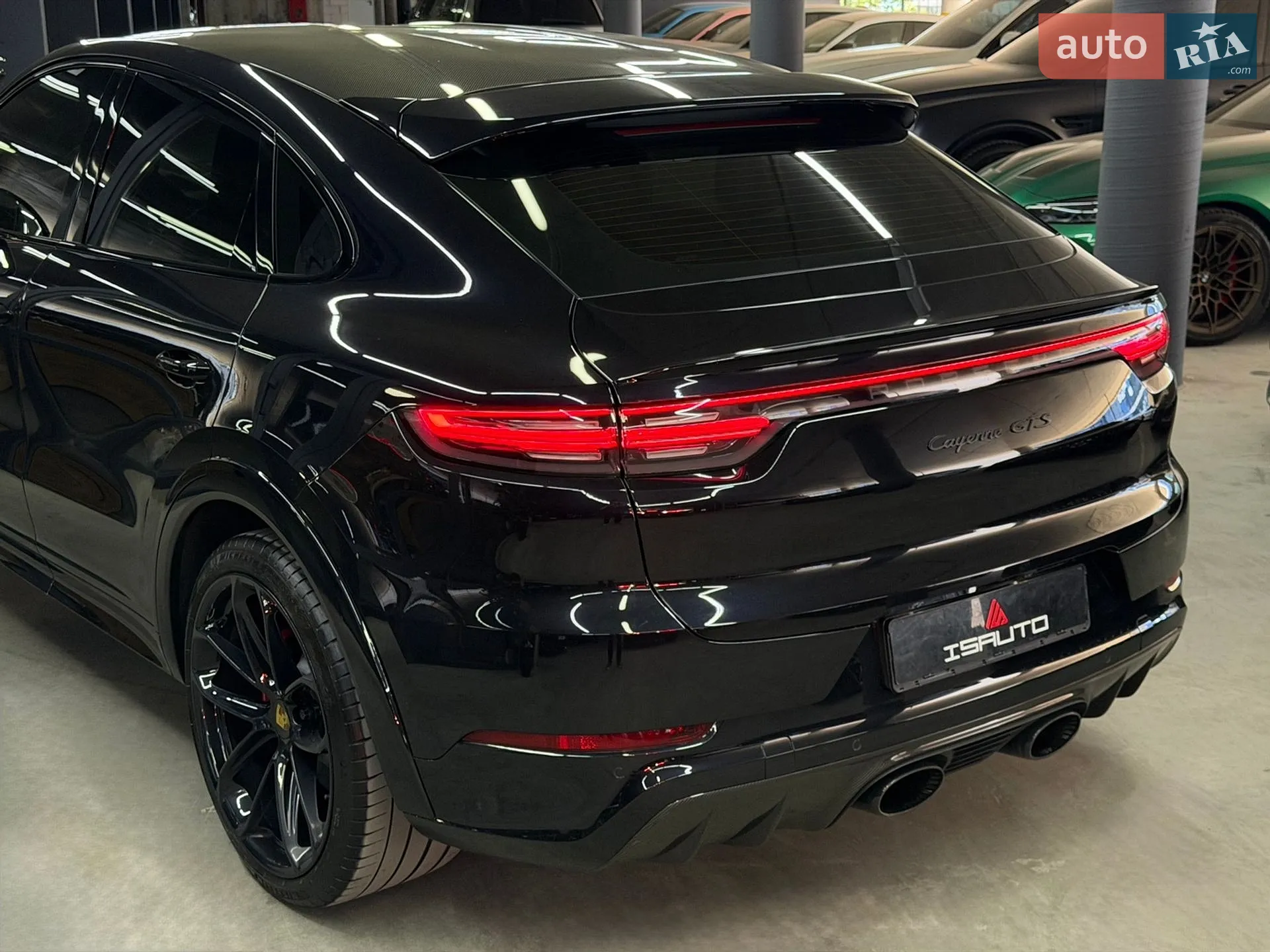 2020 Porsche Cayenne Coupe - мініатюра 12