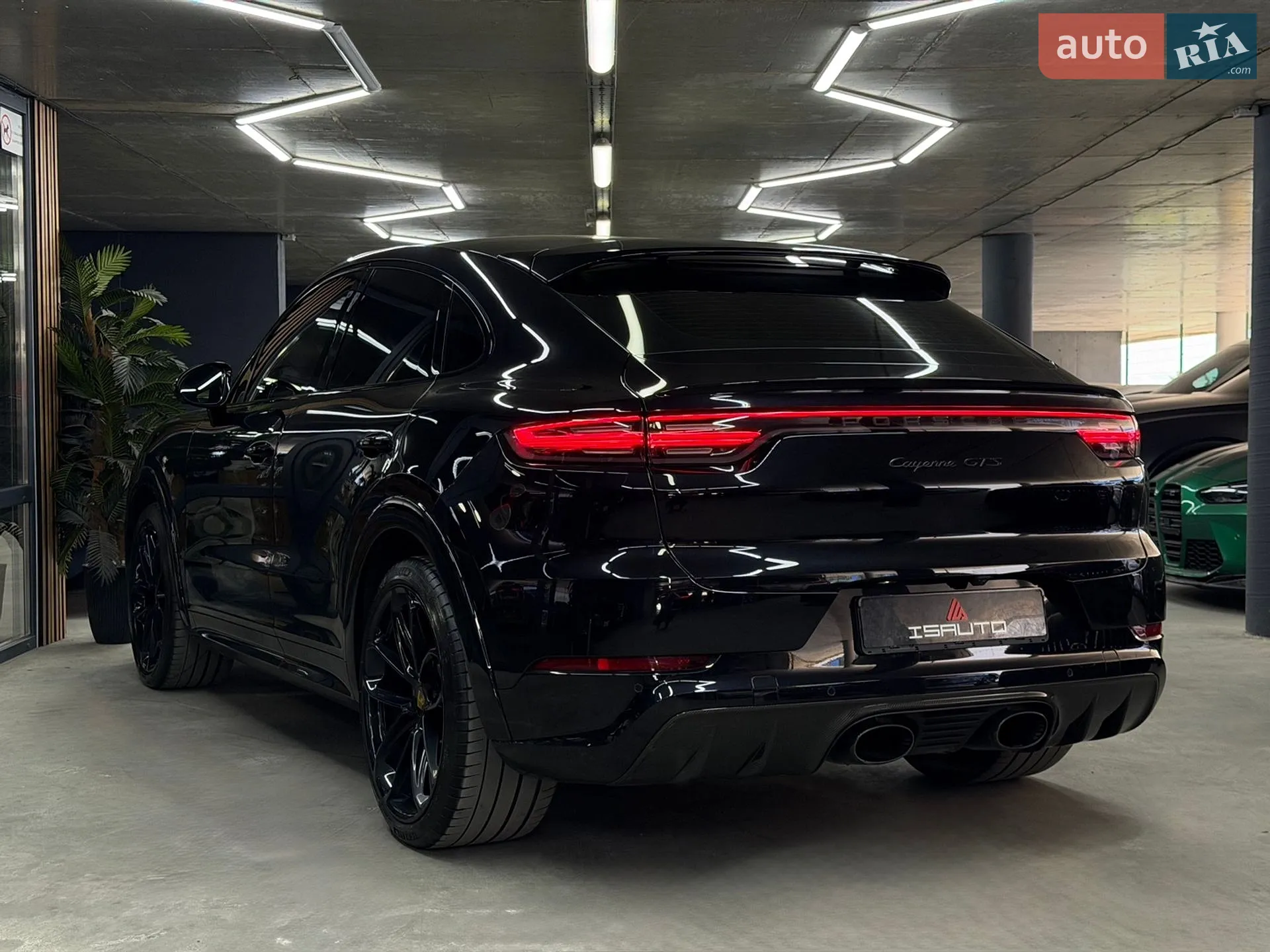 2020 Porsche Cayenne Coupe - мініатюра 11