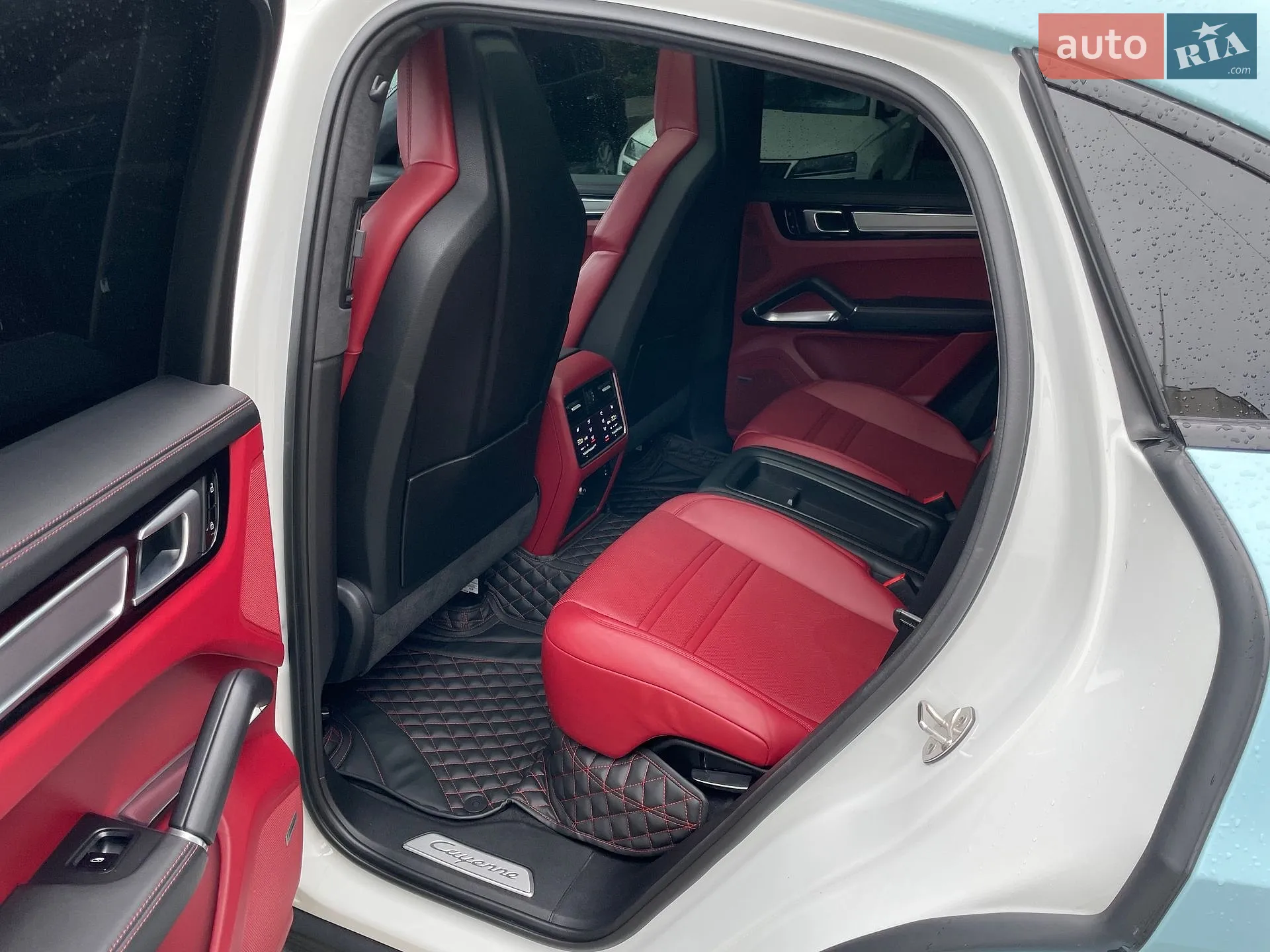 2021 Porsche Cayenne Coupe - мініатюра 6