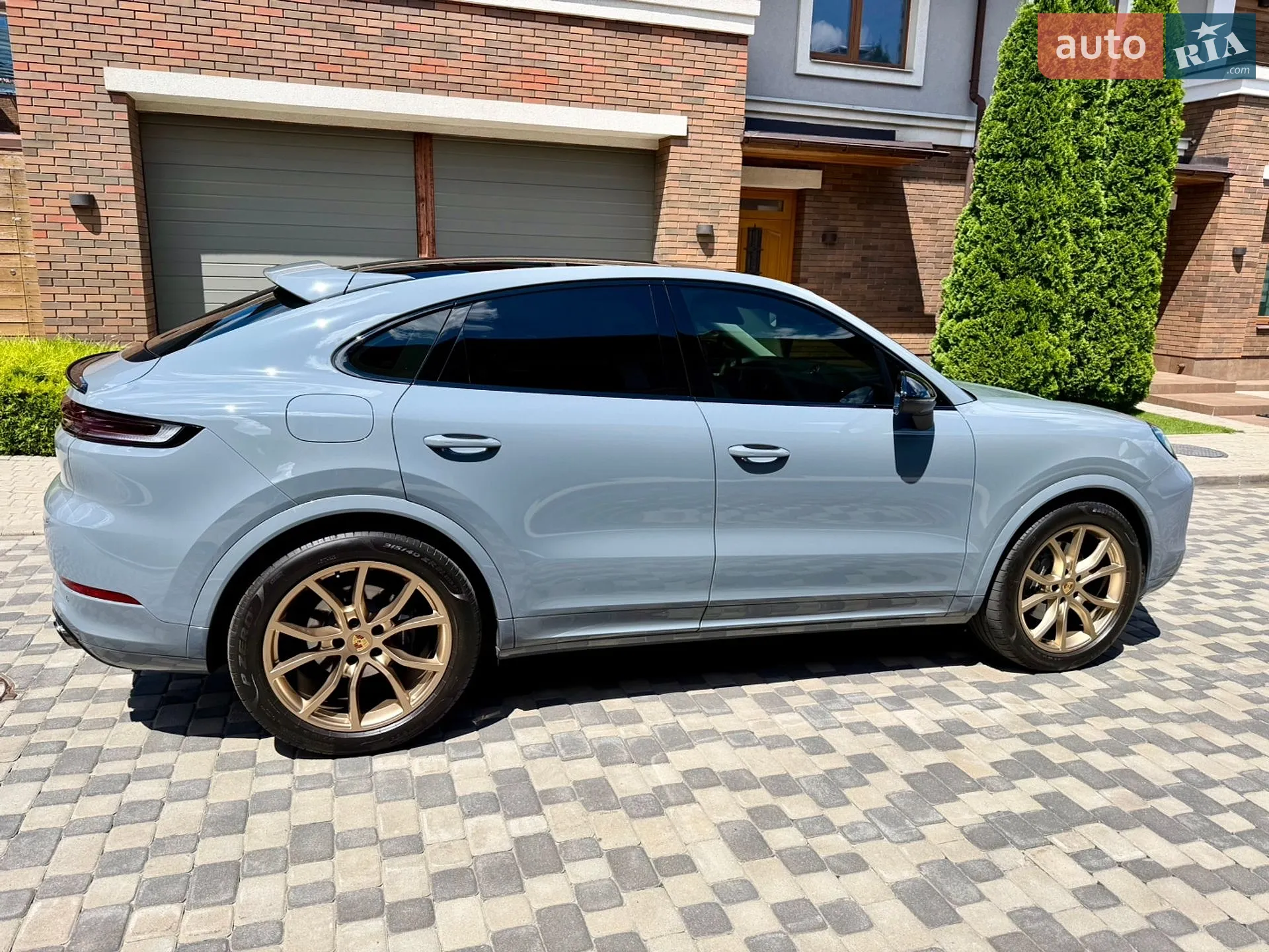 2023 Porsche Cayenne Coupe - мініатюра 12