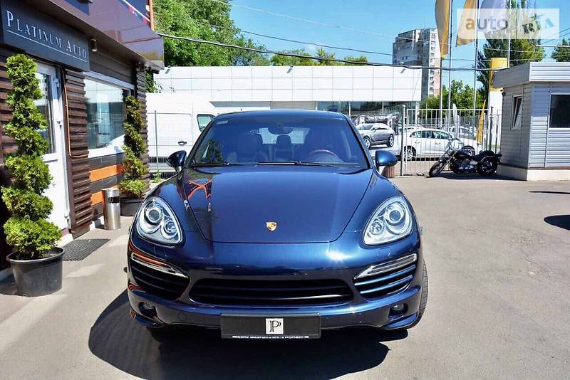 Позашляховик / Кросовер Porsche Cayenne 2013 в Одесі