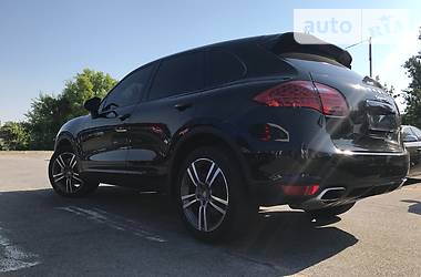 Позашляховик / Кросовер Porsche Cayenne 2010 в Дніпрі