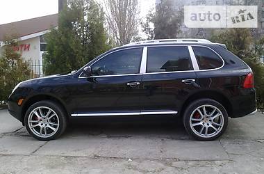 Внедорожник / Кроссовер Porsche Cayenne 2004 в Киеве