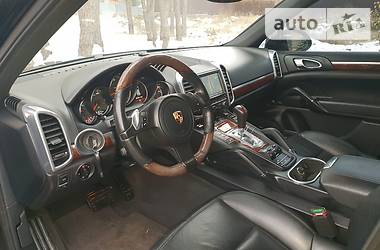 Внедорожник / Кроссовер Porsche Cayenne 2011 в Киеве