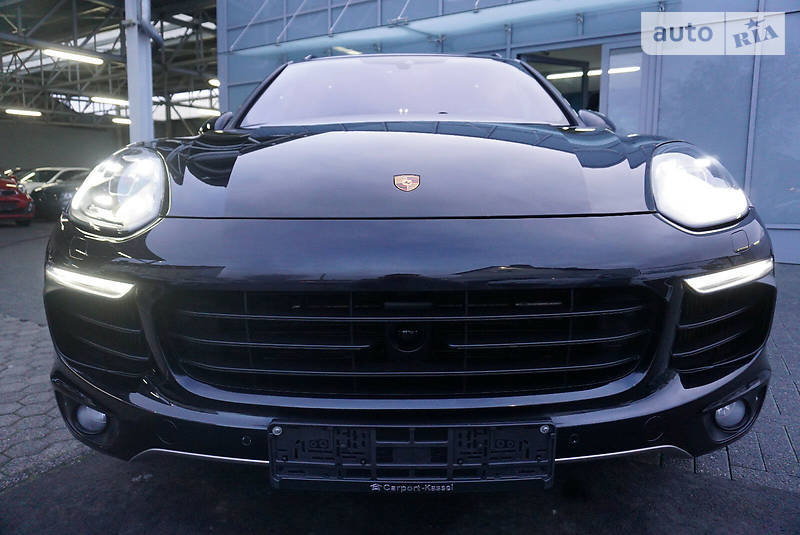  Porsche Cayenne 2015 в Киеве