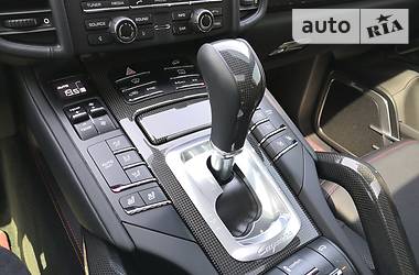 Позашляховик / Кросовер Porsche Cayenne 2016 в 