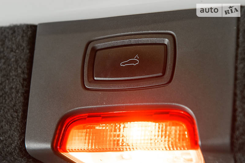 Позашляховик / Кросовер Porsche Cayenne 2016 в Одесі фото 32 Позашляховик / Кросовер Porsche Cayenne 2016 в Одесі