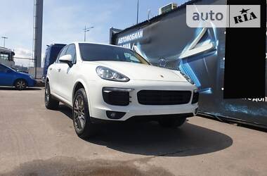 Позашляховик / Кросовер Porsche Cayenne 2017 в 