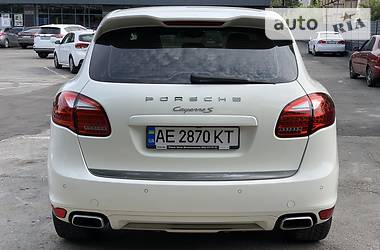 Внедорожник / Кроссовер Porsche Cayenne 2010 в Днепре