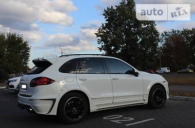 Внедорожник / Кроссовер Porsche Cayenne 2012 в Киеве