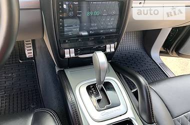 Внедорожник / Кроссовер Porsche Cayenne 2004 в 