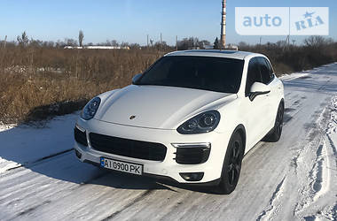 Внедорожник / Кроссовер Porsche Cayenne 2014 в Киеве
