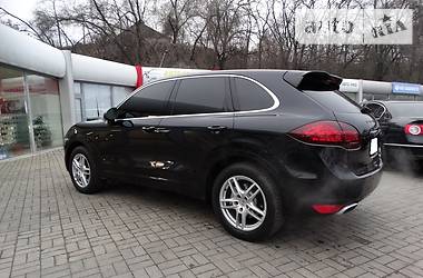 Внедорожник / Кроссовер Porsche Cayenne 2011 в 