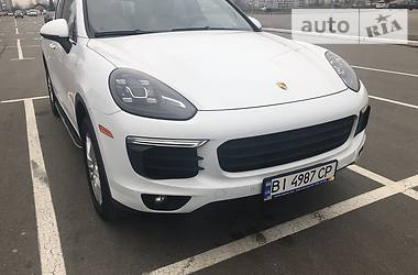 Позашляховик / Кросовер Porsche Cayenne 2016 в Києві