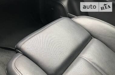 Внедорожник / Кроссовер Porsche Cayenne 2015 в 