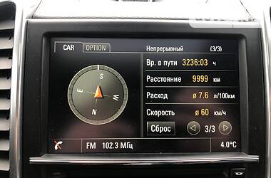 Внедорожник / Кроссовер Porsche Cayenne 2015 в 