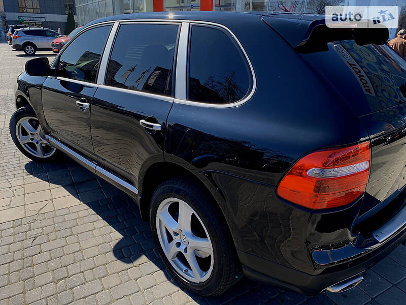 Позашляховик / Кросовер Porsche Cayenne 2009 в Одесі