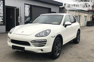 Внедорожник / Кроссовер Porsche Cayenne 2011 в Тернополе