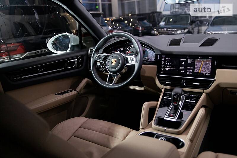 Позашляховик / Кросовер Porsche Cayenne 2018 в Одесі