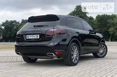 Внедорожник / Кроссовер Porsche Cayenne 2012 в Днепре