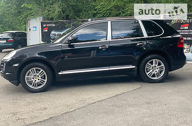 Позашляховик / Кросовер Porsche Cayenne 2007 в 