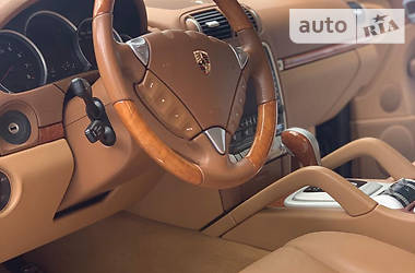 Позашляховик / Кросовер Porsche Cayenne 2007 в 
