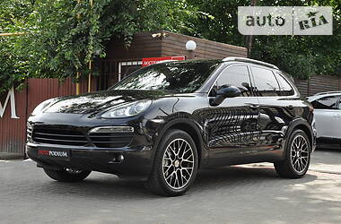 Позашляховик / Кросовер Porsche Cayenne 2011 в Одесі