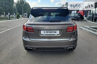 Позашляховик / Кросовер Porsche Cayenne 2012 в Дніпрі