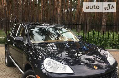 Позашляховик / Кросовер Porsche Cayenne 2007 в 