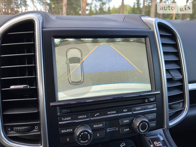 Позашляховик / Кросовер Porsche Cayenne 2014 в Києві