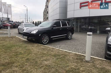 Внедорожник / Кроссовер Porsche Cayenne 2006 в 