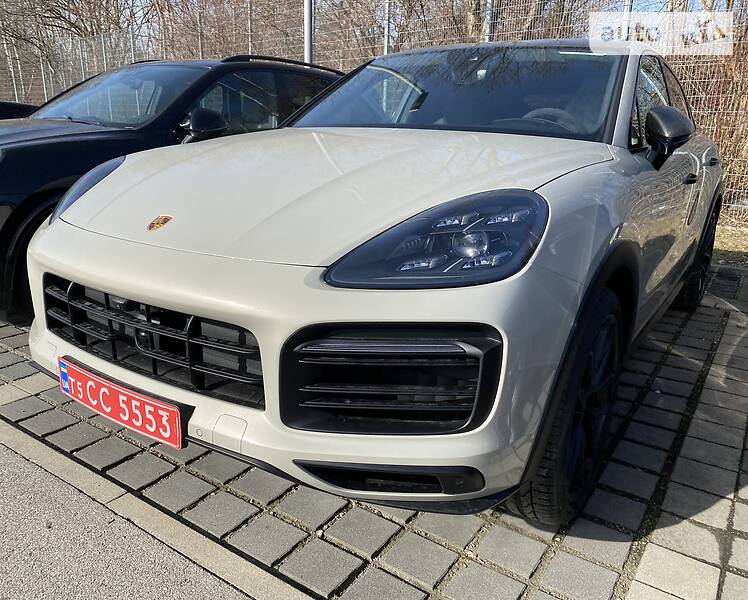 Внедорожник / Кроссовер Porsche Cayenne 2021 в Киеве фото 13 Внедорожник / Кроссовер Porsche Cayenne 2021 в Киеве
