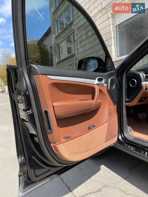 Внедорожник / Кроссовер Porsche Cayenne 2008 в Киеве