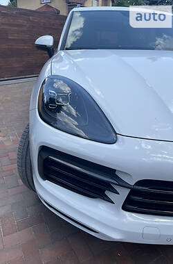 Внедорожник / Кроссовер Porsche Cayenne 2018 в Полтаве